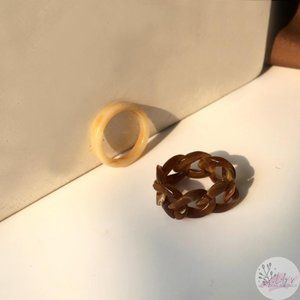 Handmade acrylic ring set